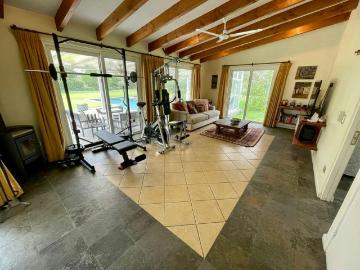Casa en Venta en Club de Golf Las Araucarias de Linderos | 5 Dormitorios por 30000.00 en Buin