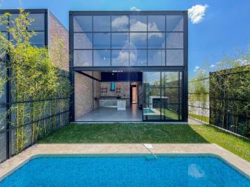 Casa en venta en Club de Golf Santa Fe, Xochitepec, Morelos
