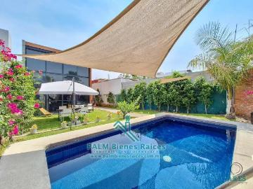 Casa en venta en Club de Golf Santa Fe, Xochitepec, Morelos