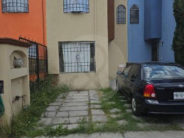 Casa en venta en Cofrad?a de San Miguel 2 Rec?maras