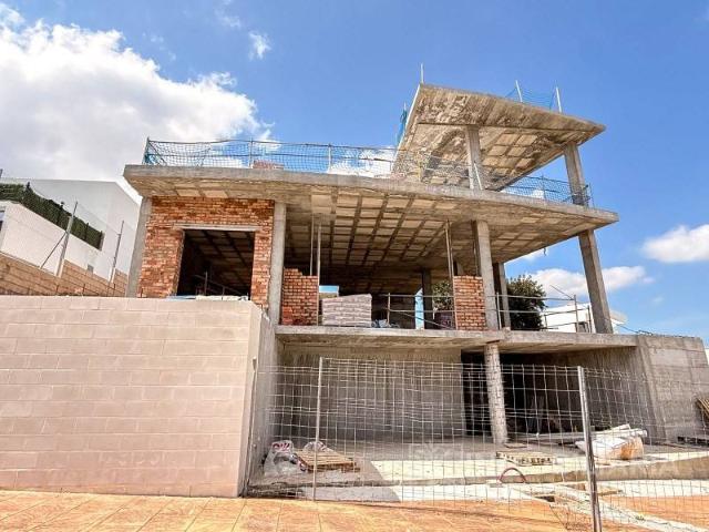 Casa en Venta en Coín