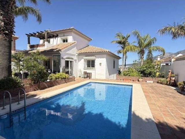 Casa en Venta en Coín