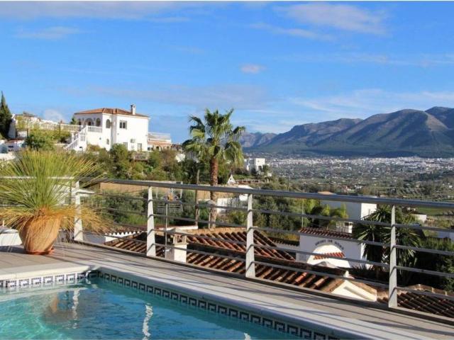 Casa en Venta en Coín