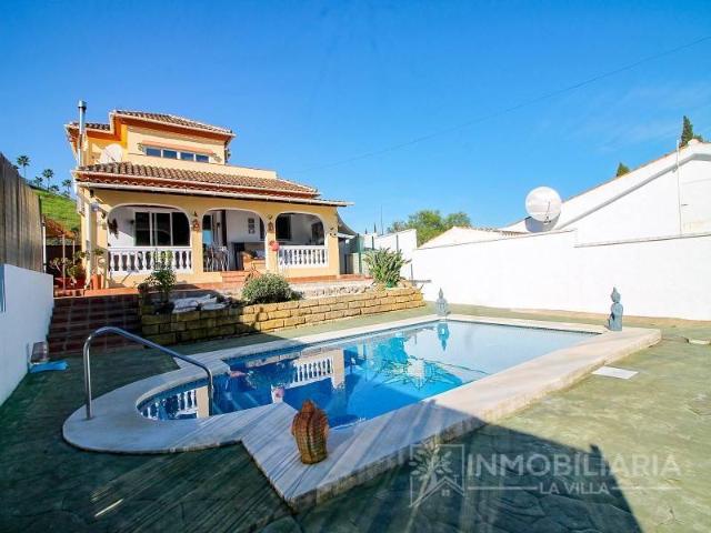 Casa en Venta en Coín