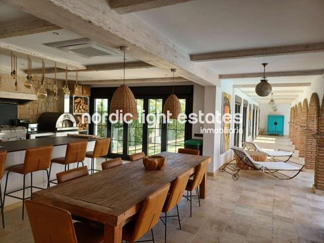 Casa en venta en Coín. Casas.
