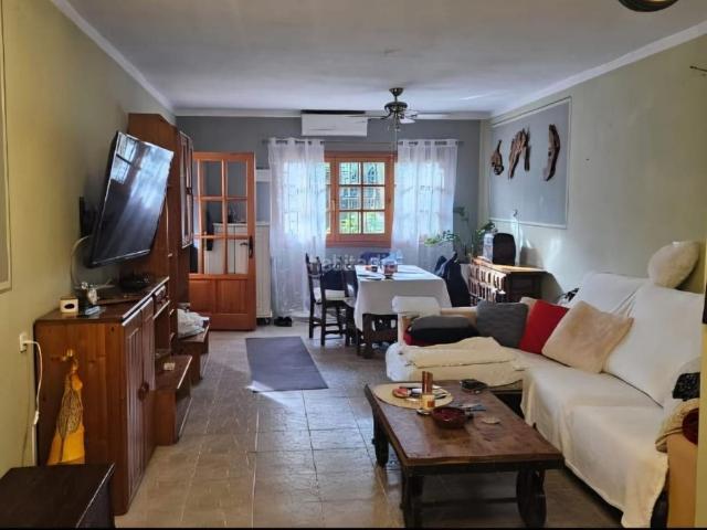 Casa en venta en Coín. ENCANTADORA FINCA ANDALUZA CON HUERTO PRIVADO Y CASA DE INVITADOS. Casas.