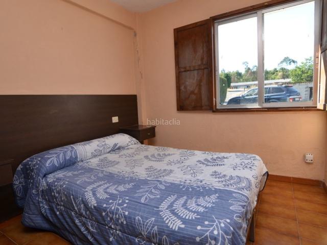 Casa en venta en Coirós. Venta de vivienda unifamiliar con granja en Espenuca Coirós. Vivienda en dos alturas con una superficie próxima a los 98 metros cu. Casas.