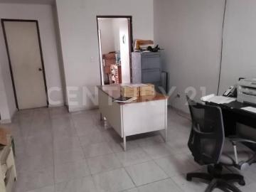 CASA EN VENTA EN COL. VILLA MITRAS EN MONTERREY
