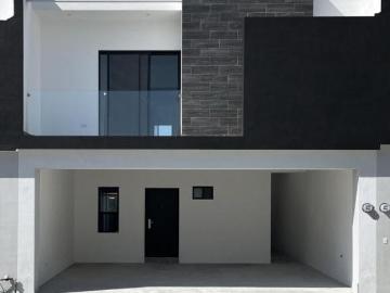CASA EN VENTA EN COL. VILLAS COLONIALES EN APODACA N.L