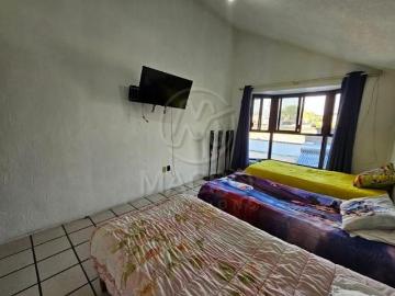 CASA EN VENTA EN COL. VOLCANES DE CUAUTLA