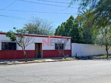 CASA EN VENTA EN COL. CENTRO EN CABORCA, SON