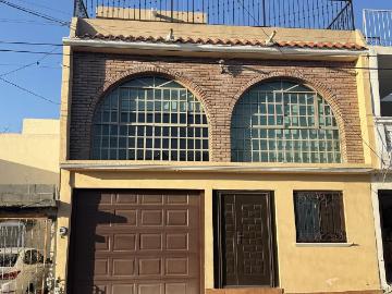 Casa en VENTA en col. Chapultepec