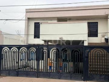 CASA EN VENTA EN COL. ESPAÑA EN MONTERREY