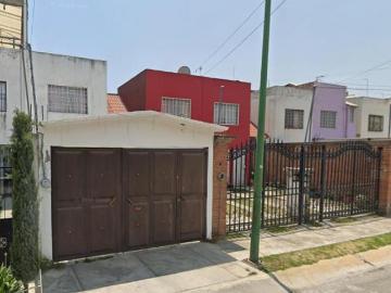 Casa en Venta en Col. Ex Rancho San Dimas, Toluca