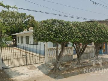 Casa en Venta en Col. Hidalgo Oriente, Cd. Madero