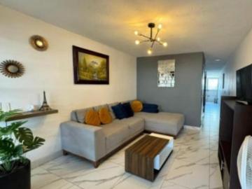 CASA EN VENTA EN COL. JARDINES DE STA CLARA, CALLE BARRA DE NAVIDAD, ECATEPEC, EDOMEX