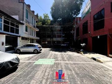 Casa en Venta en Col. La Huerta Echegaray, Naucalpan Edo. de méxico