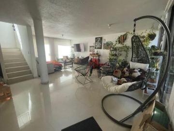 Casa en Venta en Col. Los Pastores, Naucalpan de Juárez