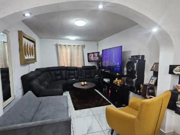 Casa en venta en Col. Misión Cerritos