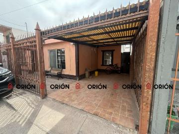 Casa en Venta en Col Parral Fco I Madero