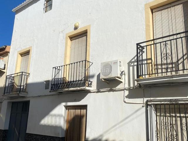Casa en venta en Colomera. GRAN CASA EN EL CENTRO DE COLOMERA. Casas.