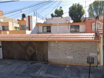 Casa en venta en Colon Echegaray, Naucalpan de Juárez, México