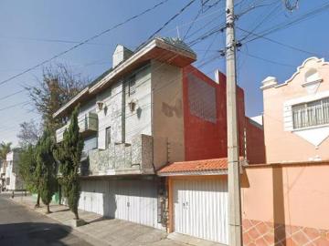 Casa en venta en colonia Chulavista en el centro de Puebla