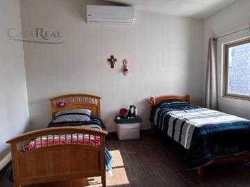 Casa en venta en colonia Granjas Chihuahua