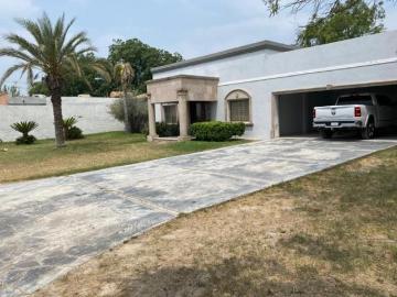 Casa en venta en Colonia del Valle Sabinas Coahuila