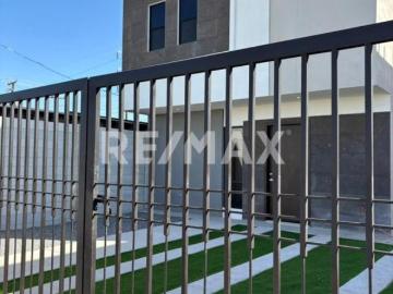 CASA EN VENTA EN COLONIA INDUSTRIAL 4