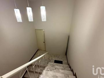 Casa en venta en colonia Jardines del Sol