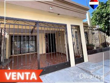 Casa en venta en colonia Olivares