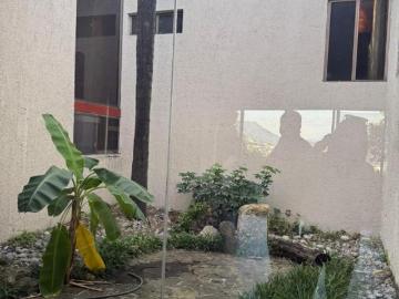 CASA EN VENTA EN COLONIA LOMAS DEL ROSARIO,SAN PEDRO GARZA GARCIA NL