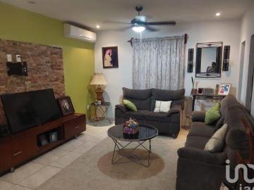 Casa en venta en Col. Laguna de la puerta,Tampico