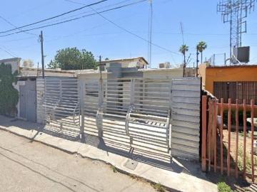 CASA EN VENTA EN LA COLONIA LIBERTAD EN MEXICALI EN BAJA CALIFORNIA