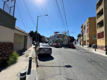 Casa en venta en colonia Santa Tere