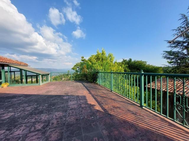 Casa en venta en Coles. Casas.