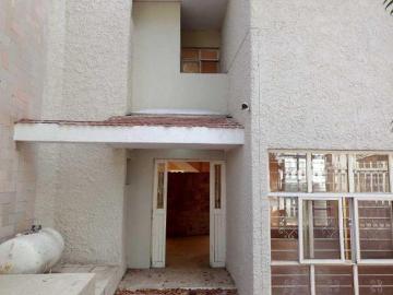 Casa en Venta en Colinas de la Normal Av. de los Cientificos 695