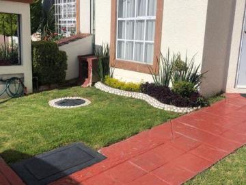 CASA EN VENTA EN COLINAS DE PLATA