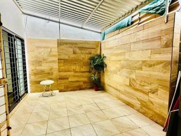 CASA EN VENTA EN COLINAS DEL BOSQUE