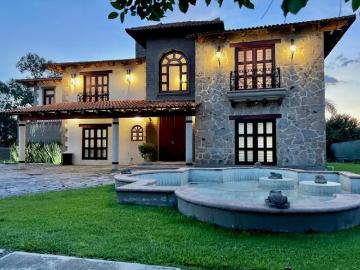 CASA EN VENTA EN COLINAS DEL CENTINELA ZAPOPAN JALISCO