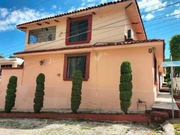 Casa en Venta en Colinas del Sur, al Poniente de la Ciudad de Tuxtla Gutierrez