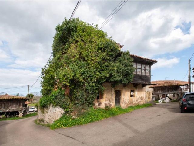 Casa en Venta en Colunga