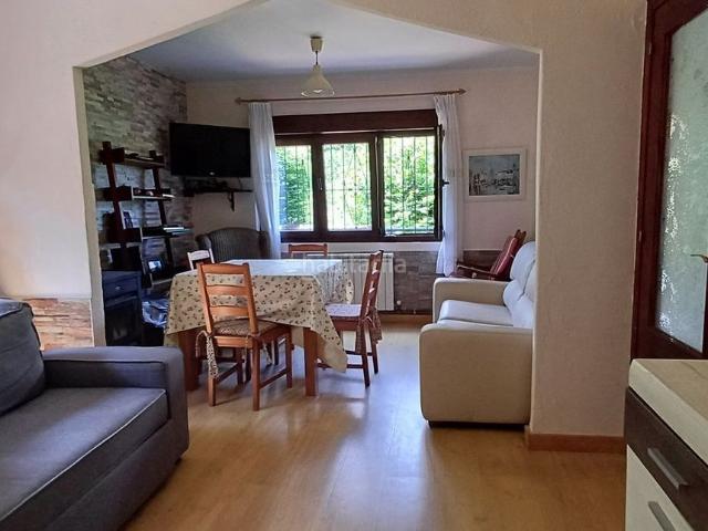 Casa en venta en Colunga. Casas.