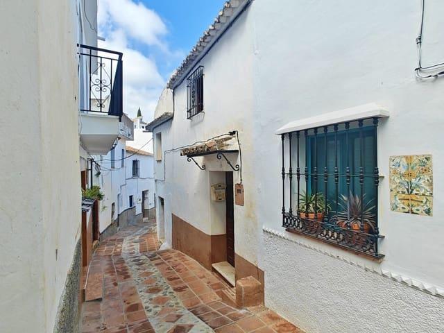 Casa en venta en Comares, Málaga