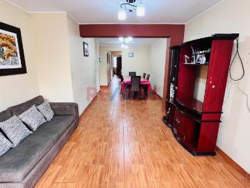 Casa en venta en Comas a S/444,600