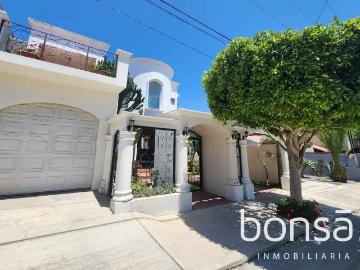 Casa en venta en Comercial Chapultepec, Ensenada, Baja California