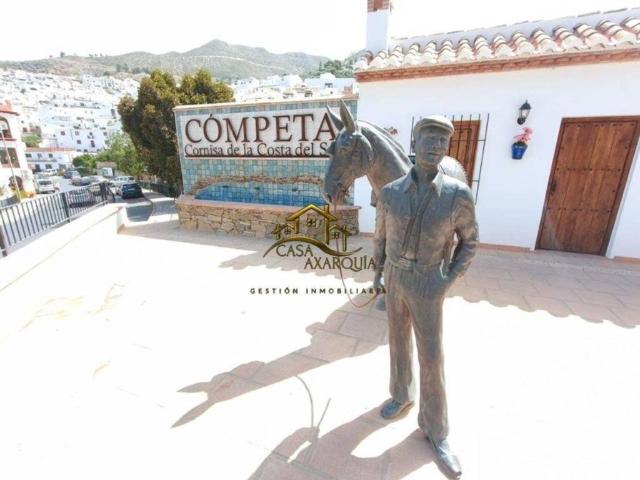 Casa en Venta en Cómpeta