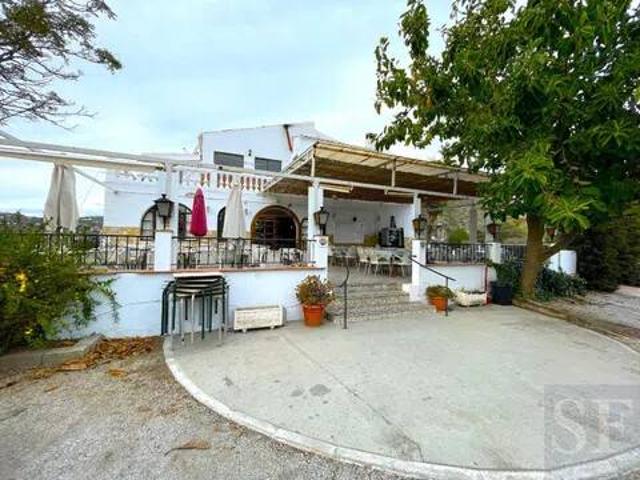 Casa en Venta en Cómpeta