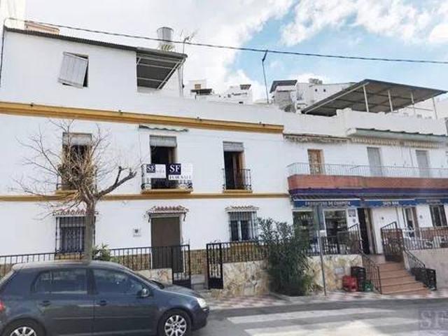 Casa en Venta en Cómpeta